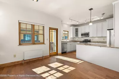 1002 Colorado Avenue, Carbondale, CO 81623 - Photo 5