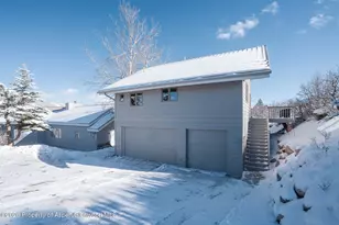 2310 Juniper Hill Dr, Aspen, CO 81611 - Photo 15