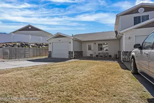 116 Angelica Cir, Parachute, CO 81635 - Photo 3