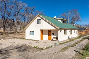 232 W 4th St, Rifle, CO 81650 - Photo 5