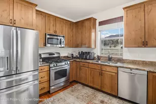 60 Deer Valley Dr, New Castle, CO 81647 - Photo 13