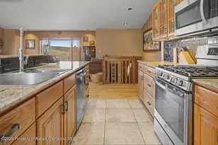 1040 Bryan Way, Craig, CO 81625 - Photo 9