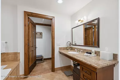 415 E Dean St, Unit 36, Wks 11 & 12, Aspen, CO 81611 - Photo 27