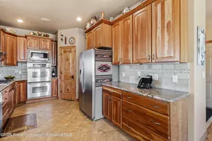 71 River View Pl, Parachute, CO 81635 - Photo 11