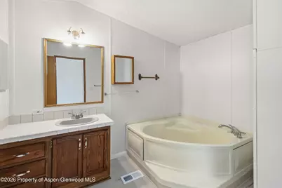 105 Silver Queen Circle, Parachute, CO 81635 - Photo 9