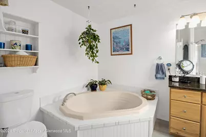 390 County Road 337, Parachute, CO 81635 - Photo 7