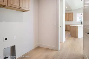 560 S Wildhorse Dr, New Castle, CO 81647 - Photo 15