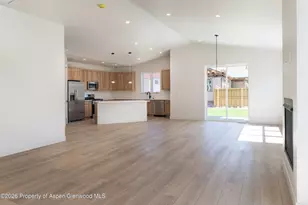 560 S Wildhorse Dr, New Castle, CO 81647 - Photo 9