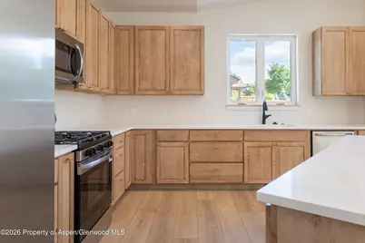 560 S Wildhorse Drive, New Castle, CO 81647 - Photo 13