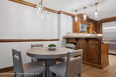 415 E Dean St, Unit 43, Week 12, Aspen, CO 81611 - Photo 5
