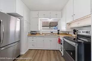 519 Maple St, Glenwood Springs, CO 81601 - Photo 15