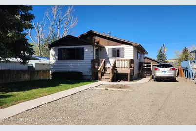 936 Legion Street, Craig, CO 81625 - Photo 3