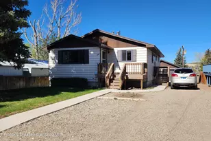 936 Legion St, Craig, CO 81625 - Photo 3