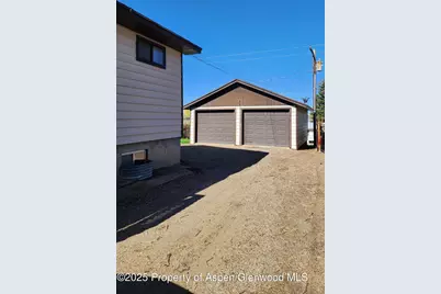 936 Legion Street, Craig, CO 81625 - Photo 5