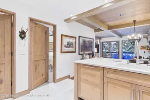 610 S West End St, Aspen, CO 81611 - Photo 3