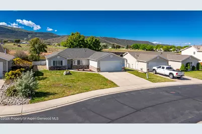 256 Cliff View Circle, Parachute, CO 81635 - Photo 17