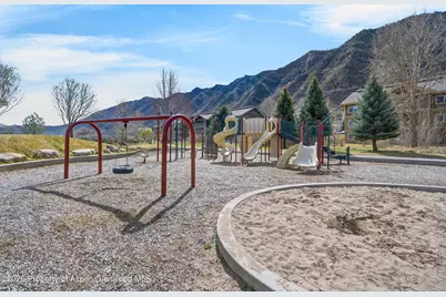 560 River View Drive #706, New Castle, CO 81647 - Photo 29