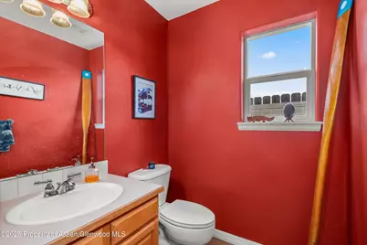 1070 Village Road, Carbondale, CO 81623 - Photo 15