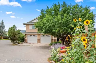 1070 Village Rd, Carbondale, CO 81623 - Photo 3