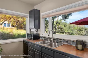 1560 Medicine Bow Rd, Aspen, CO 81611 - Photo 29