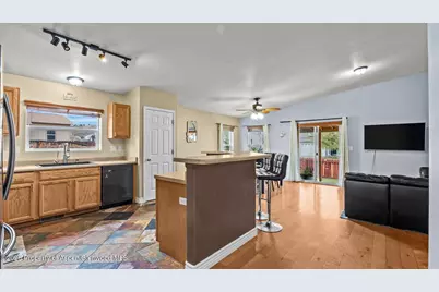 2606 Shawnee Court, Rifle, CO 81650 - Photo 7