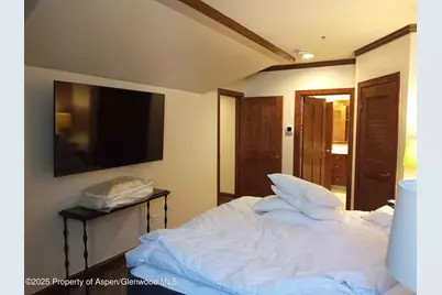 0075 Prospector Road Unit 8204 Winter Interest #5, Aspen, CO 81611 - Photo 33