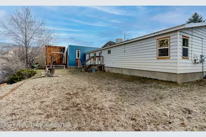 402 Apple Drive, New Castle, CO 81647 - Photo 13
