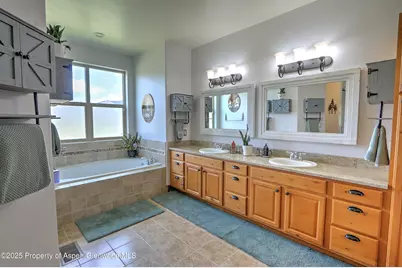 369 N Meadow Drive, Rifle, CO 81650 - Photo 23