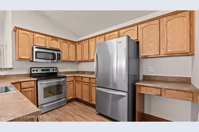 488 River View Drive #407, New Castle, CO 81647 - Photo 9