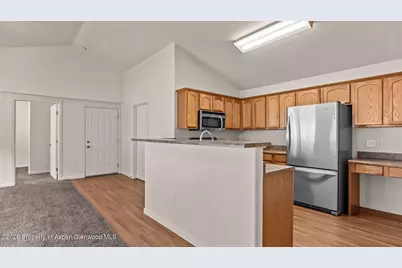 488 River View Drive #407, New Castle, CO 81647 - Photo 7