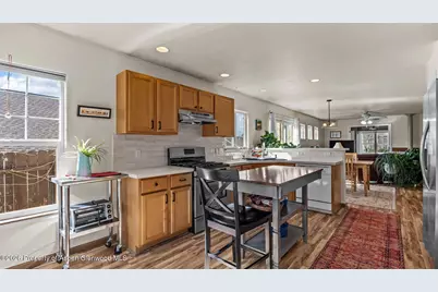 606 Lariat Loop, New Castle, CO 81647 - Photo 9