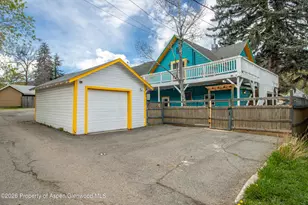 1018 Grand Ave, Glenwood Springs, CO 81601 - Photo 3