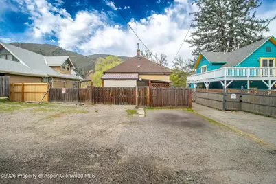 1022 Grand Avenue, Glenwood Springs, CO 81601 - Photo 3