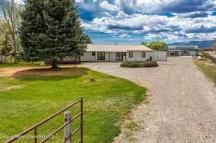 411 Co Rd 237, Silt, CO 81652 - Photo 3