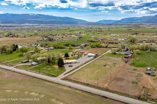 411 Co Rd 237, Silt, CO 81652 - Photo 15