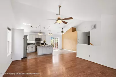 706 Oak Court, New Castle, CO 81647 - Photo 7