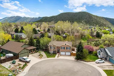 706 Oak Court, New Castle, CO 81647 - Photo 3