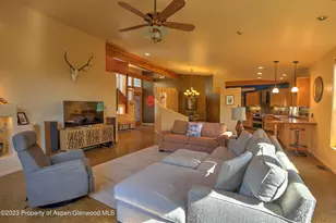 908 Red Mountain Dr, Glenwood Springs, CO 81601 - Photo 15