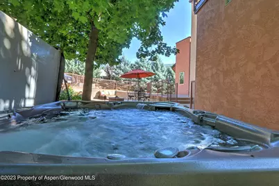 908 Red Mountain Drive, Glenwood Springs, CO 81601 - Photo 33