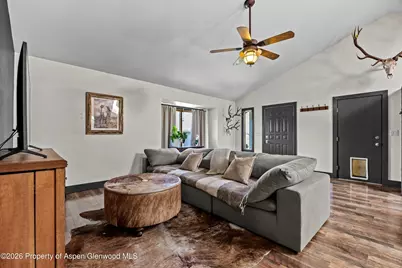 212 Safflower Court, New Castle, CO 81647 - Photo 5