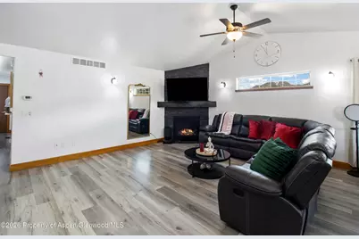 164 N Wildhorse Drive, New Castle, CO 81647 - Photo 7