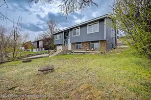 140 Hillside Ter, Craig, CO 81625 - Photo 3