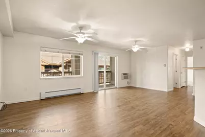 410 River View Drive #305, New Castle, CO 81647 - Photo 5