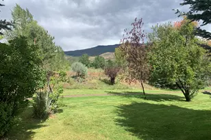 382 Summit Dr, Carbondale, CO 81623 - Photo 3