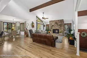 205 Alpine Ct, Glenwood Springs, CO 81601 - Photo 3