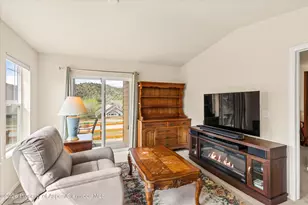 51 Redstone Dr, New Castle, CO 81647 - Photo 7