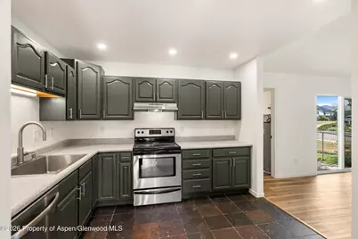 942 W 5th Street, Rifle, CO 81650 - Photo 7