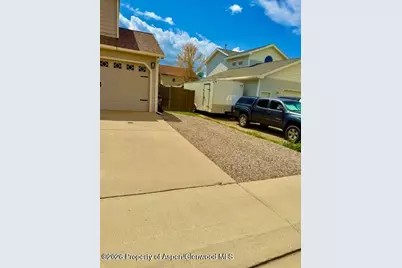 1035 E 18th Street, Rifle, CO 81650 - Photo 3