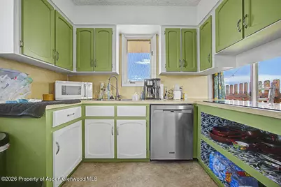 808 Fairway Boulevard, Craig, CO 81625 - Photo 5