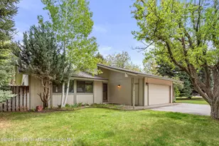 130 Stagecoach Cir, Carbondale, CO 81623 - Photo 1